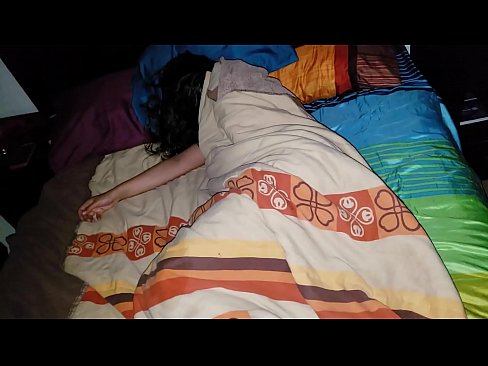 ❤️ Anak tiri berating ibu tiriné enom nalika dheweke turu. ❌ Saru keras ing jv.hentaidude.ru